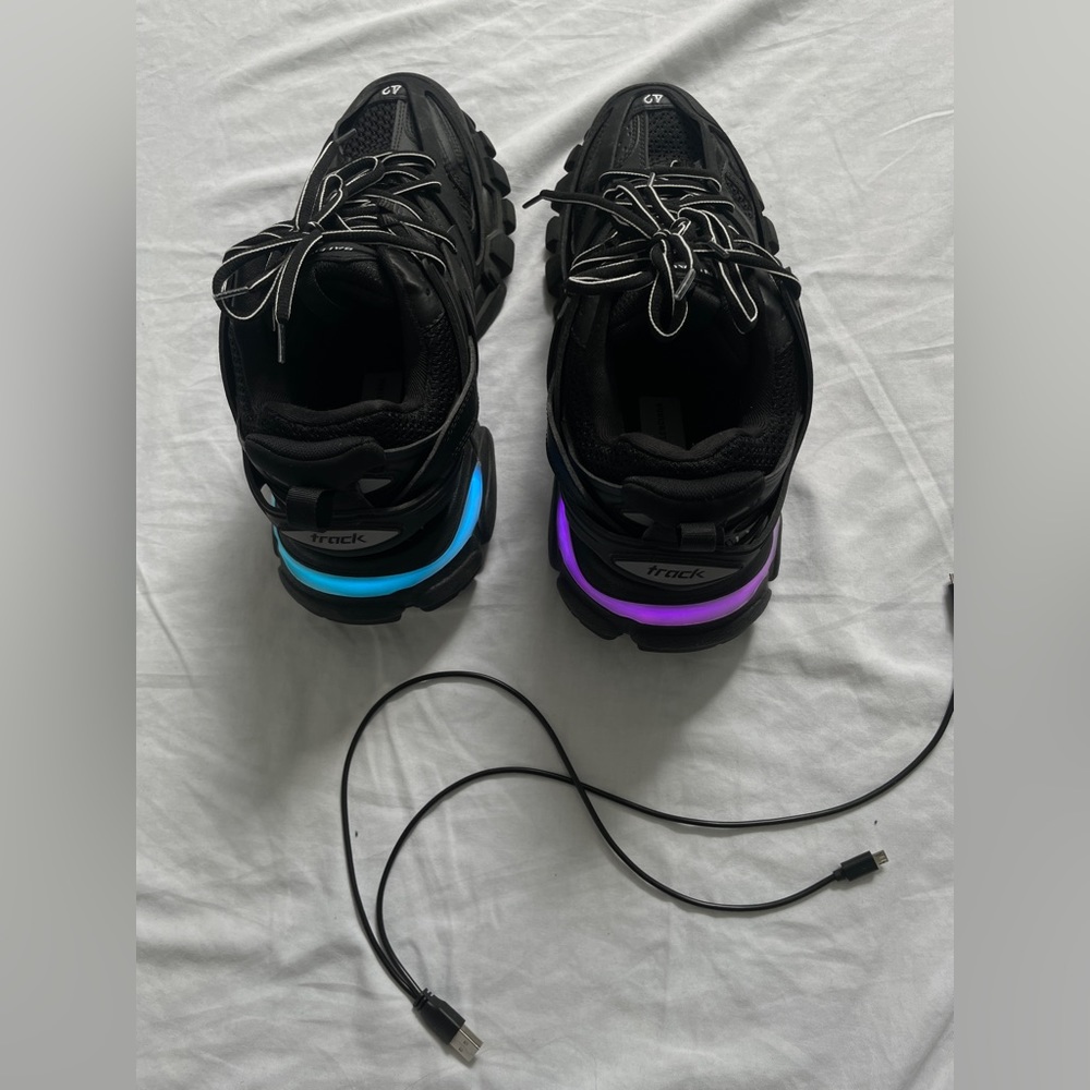 Balenciaga led(sold)